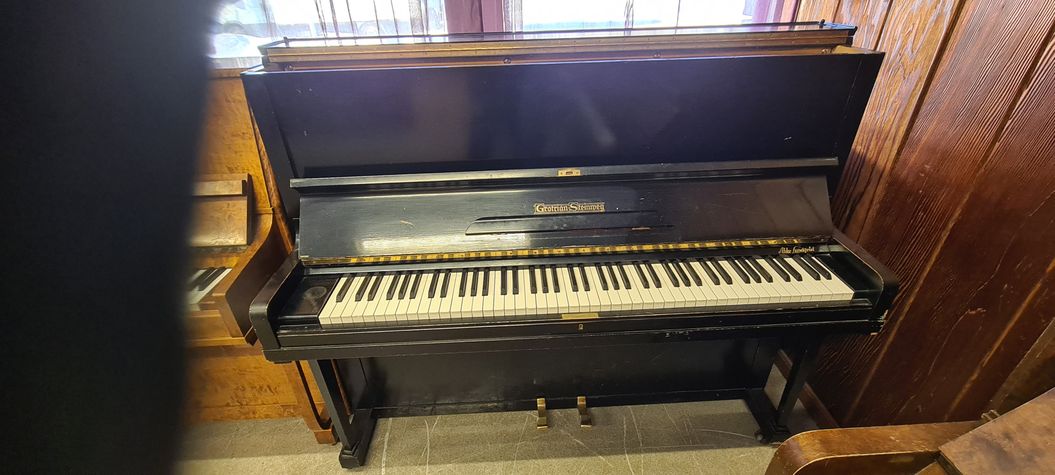 Grotrian Steinweg 120 / piano S