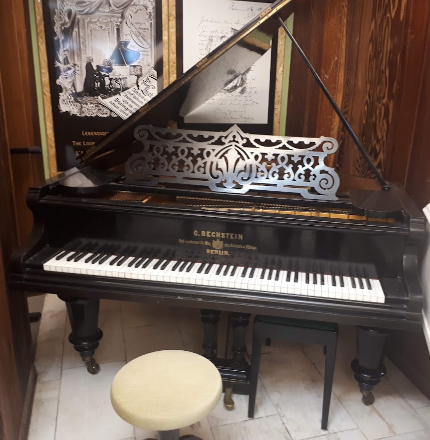 Bechstein V-200, flygel, S