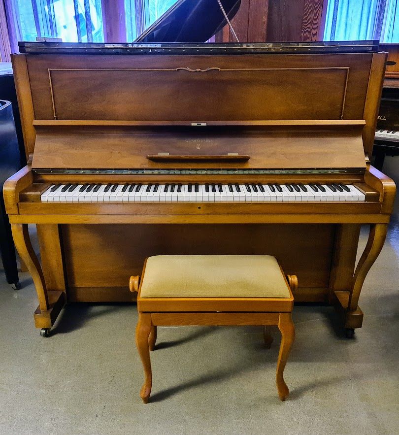 Steinway & Sons V-125 (1954) SÅLD