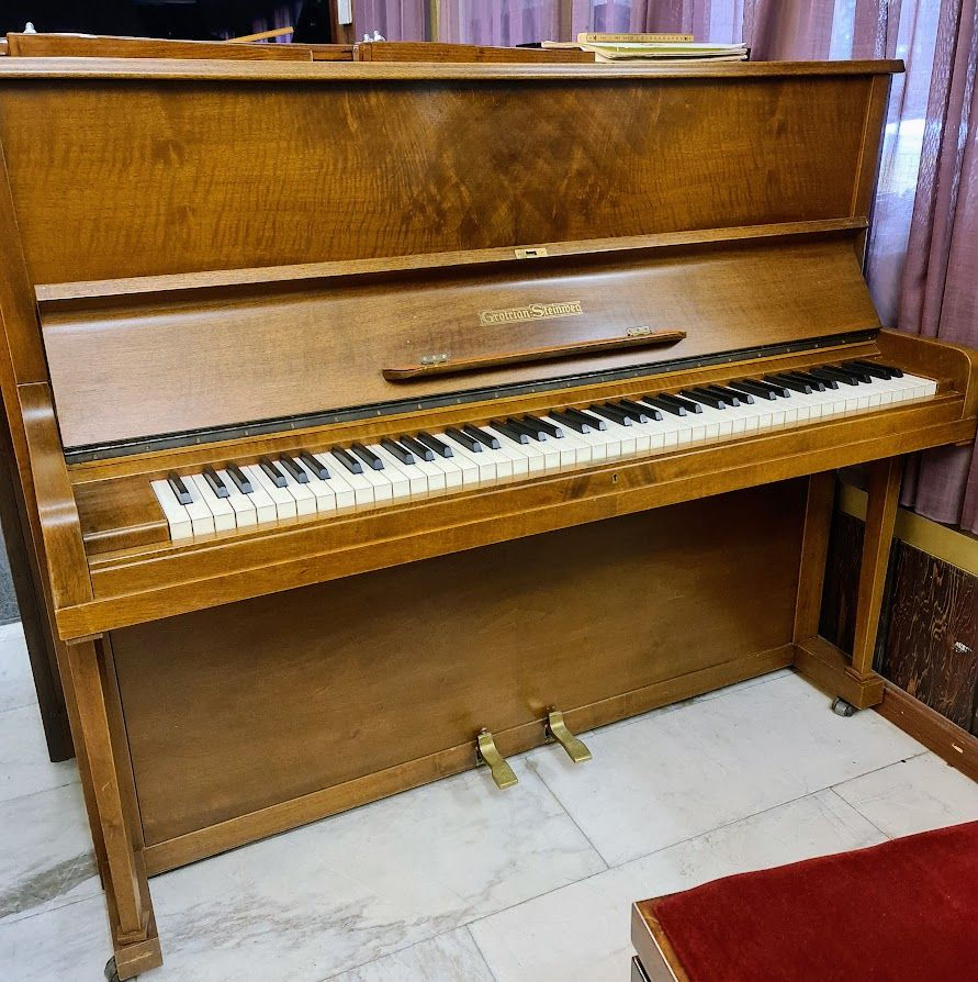 Grotrian Steinweg 120