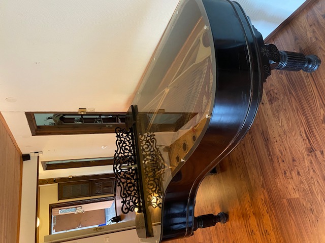 Steinway & Sons B-211/ UNDER RENOVERING