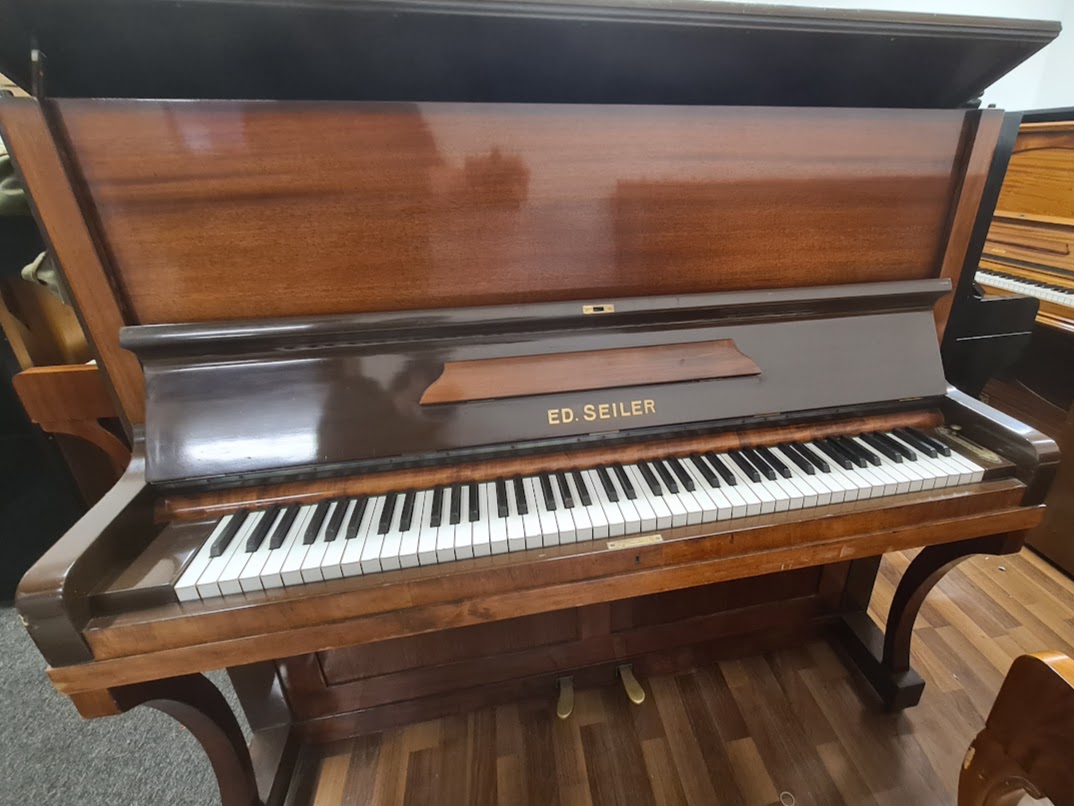 Ed.Seiler 130, piano