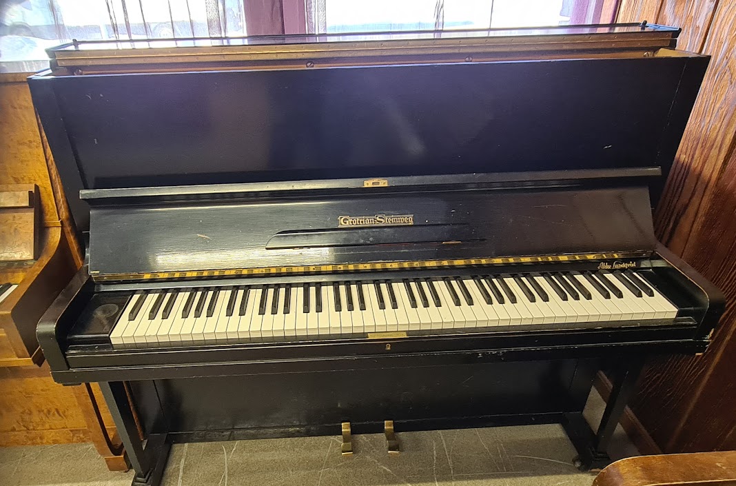 Grotrian Steinweg 120 / piano S