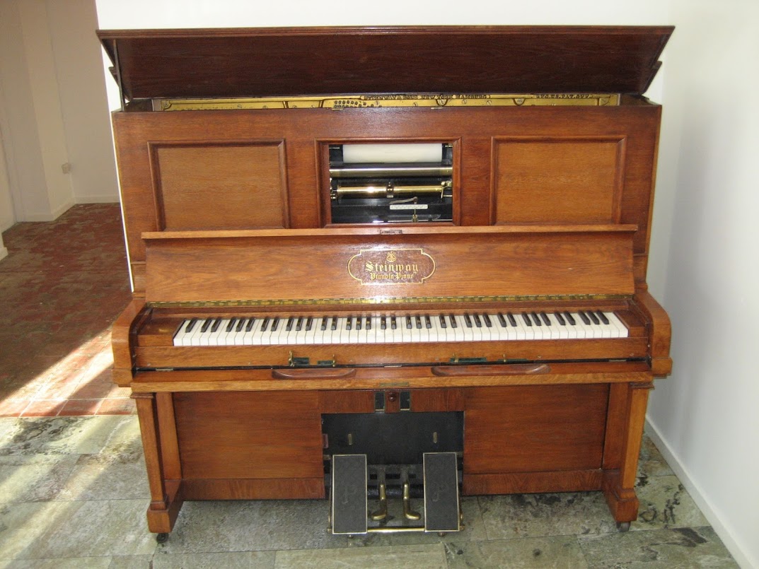 Steinway K-132, Pianola, självspelande, hybrid