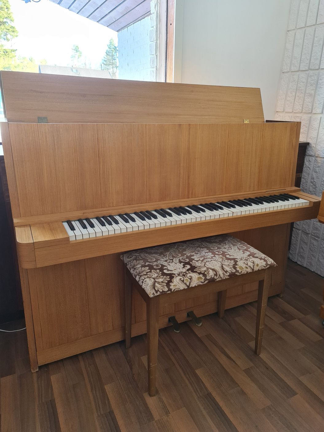 Svenska Pianofabriken 106 / piano