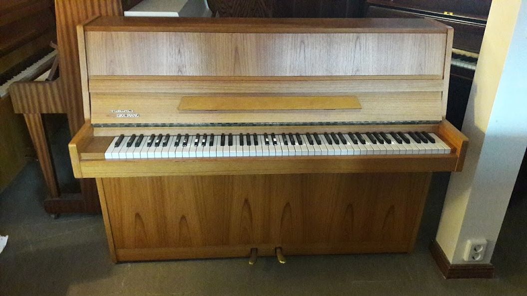 Nordiska Pianofabriken 109 Futura II (1977) SÅLD