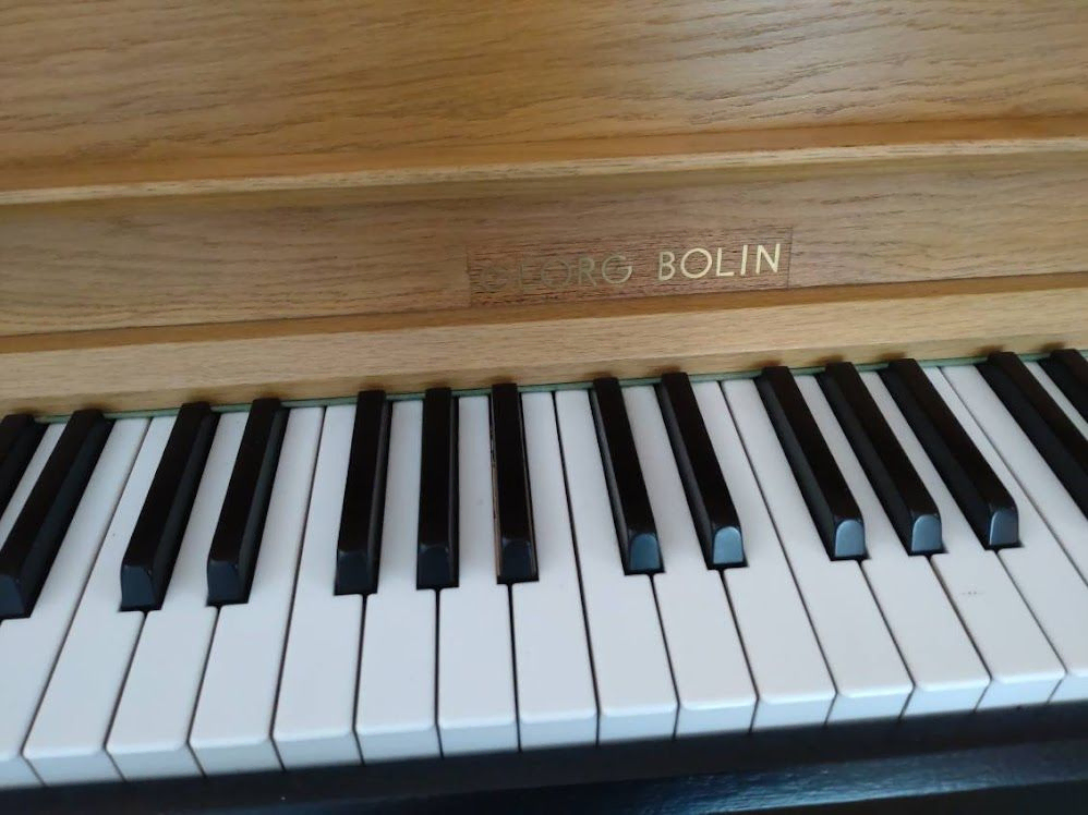 Georg Bolin 108 / design piano 